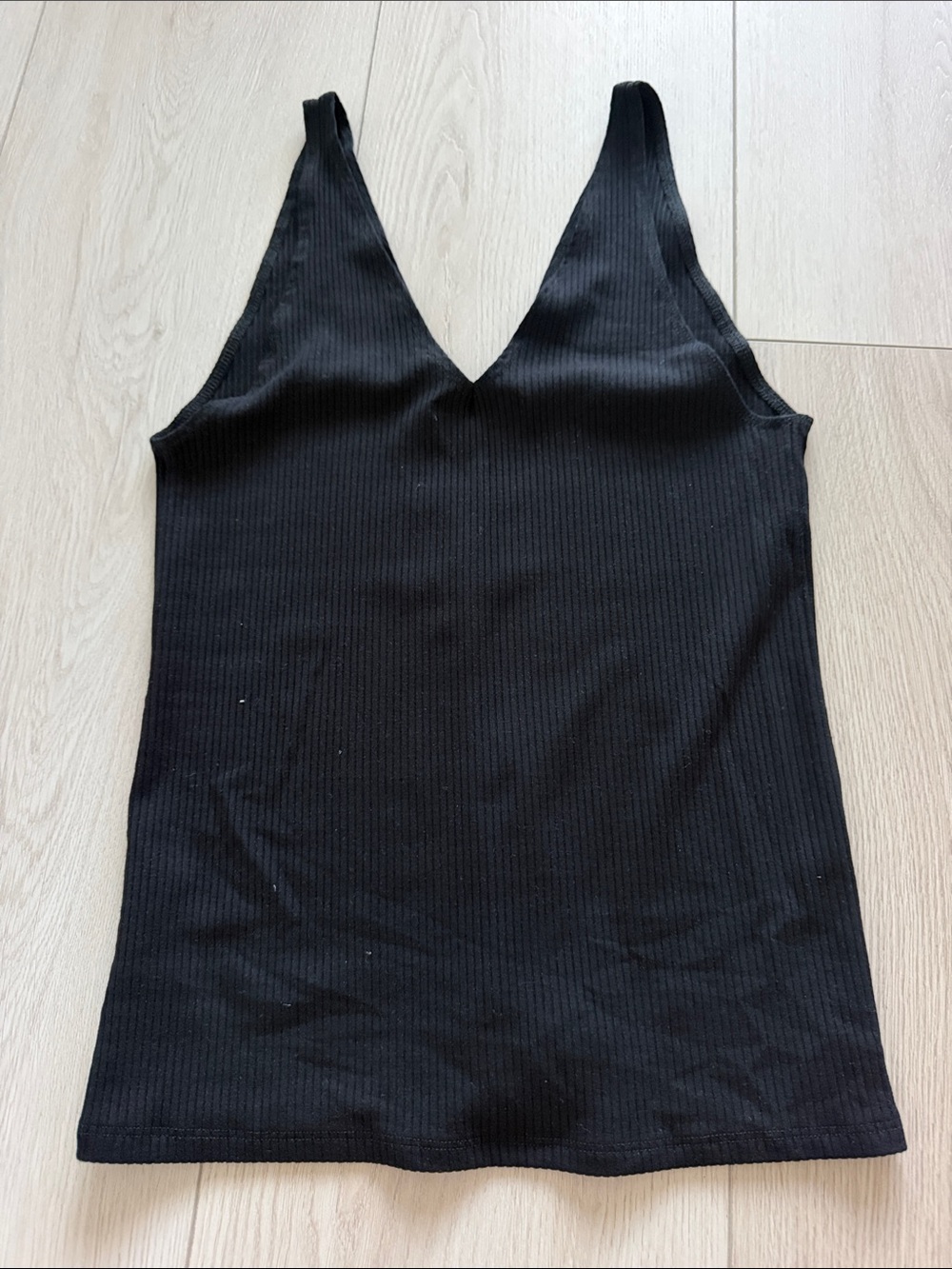 Reformation Black Ribbed V-Neck Tank - Picture 3 of 4